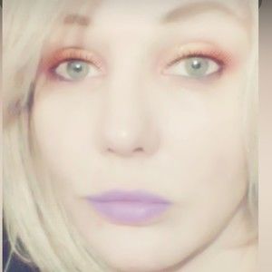 Meet your Posher, Molly